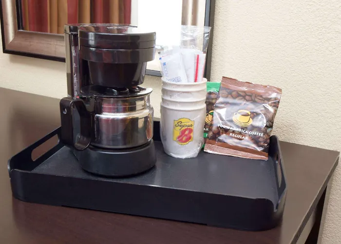 Super 8 By Wyndham Chicago O'hare South